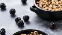 Blackberry Chocolate Chip Cookie Crumble Blackberry Chocolate Chip Cookie Crumble