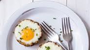 Baked Eggs In Spaghetti Squash Nests Baked Eggs In Spaghetti Squash Nests