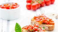 Bruschetta de tomates Bruschetta de tomates