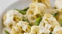 Italian Recipe: Fiocchetti with Pears and Parmesan Cream Italian Recipe: Fiocchetti with Pears and Parmesan Cream