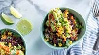 Burrito Bowls with Brown Rice & Guacamole Burrito Bowls with Brown Rice & Guacamole