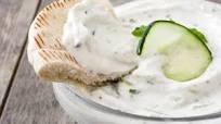 Cremiges Tzatziki (Zaziki) aus dem Thermomix® Cremiges Tzatziki (Zaziki) aus dem Thermomix®