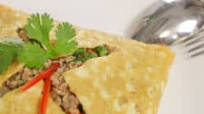 Stuffed Omelette ไข่ยัดไส้ (kai yud sai) Stuffed Omelette ไข่ยัดไส้ (kai yud sai)