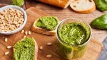 Pesto Genovese (Traditional Italian Pesto)