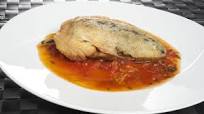 Chiles rellenos con caldillo de tomate - Bruno Oteiza Chiles rellenos con caldillo de tomate - Bruno Oteiza