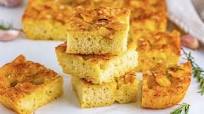 Thick & Fluffy Rosemary Focaccia Bread Thick & Fluffy Rosemary Focaccia Bread