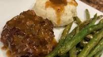 Salisbury steak w/ Onion Gravy Salisbury steak w/ Onion Gravy