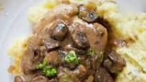 Pork Chops with Mushroom Sauce Pork Chops with Mushroom Sauce
