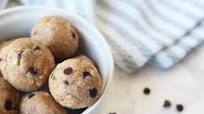 No-Bake Cookie Dough Bites (AIP, Paleo, Nut Free, Gluten Free) No-Bake Cookie Dough Bites (AIP, Paleo, Nut Free, Gluten Free)