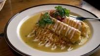 Crepas de Cuitlacoche con Salsa de Poblano Crepas de Cuitlacoche con Salsa de Poblano