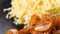 Japanese Shōgayaki Ginger Fried Pork (生姜焼き) Japanese Shōgayaki Ginger Fried Pork (生姜焼き)