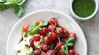 Grilled tomato Caprese salad Grilled tomato Caprese salad