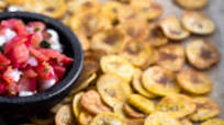 Healthy Baked Plantain Chips (Paleo) Healthy Baked Plantain Chips (Paleo)