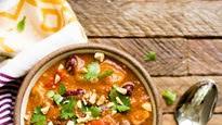 Plant-Based Jackfruit Chili (with Instant Pot Option) Plant-Based Jackfruit Chili (with Instant Pot Option)