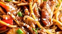 Easy Crockpot Chicken Lo Mein Easy Crockpot Chicken Lo Mein