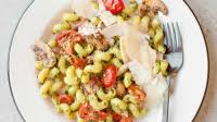 Copycat Noodles & Company™ Pesto Cavatappi Copycat Noodles & Company™ Pesto Cavatappi
