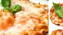 Easy, healthy thin crust oatmeal mini-pizza Margherita with garlic shrimp variation Easy, healthy thin crust oatmeal mini-pizza Margherita with garlic shrimp variation