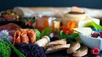 How to Make an Antipasto Platter How to Make an Antipasto Platter