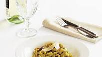 THREE CHEESE TORTELLINI WITH PESTO GENOVESE, SUNDRIED TOMATOES AND SHAVED PARMESAN | Barilla THREE CHEESE TORTELLINI WITH PESTO GENOVESE, SUNDRIED TOMATOES AND SHAVED PARMESAN | Barilla