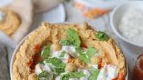 Buffalo hummus with vegan blue cheese Buffalo hummus with vegan blue cheese
