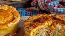 Spicy Pork Mince Pie Recipe with Cambodian Prahok Ktis Spicy Pork Mince Pie Recipe with Cambodian Prahok Ktis