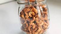Nueces de acajú tostadas con especias Nueces de acajú tostadas con especias