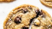 Favorite Browned Butter Chocolate Chip Cookies Recipe - Pinch of Yum Favorite Browned Butter Chocolate Chip Cookies Recipe - Pinch of Yum