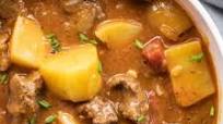 Slow Cooker Chunky Beef and Potato Stew Slow Cooker Chunky Beef and Potato Stew