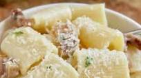 Pancetta Pasta (Easy 4 Ingredient Recipe) Pancetta Pasta (Easy 4 Ingredient Recipe)