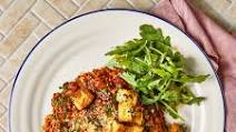 Risotto Bolognese With Cheesy Garlic & Parsley Croutons Risotto Bolognese With Cheesy Garlic & Parsley Croutons