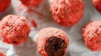 Strawberry-Covered Dark Chocolate Truffles Strawberry-Covered Dark Chocolate Truffles