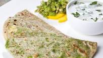 Want a nutritious stuffed paratha recipe? Try this one with paneer and peas Want a nutritious stuffed paratha recipe? Try this one with paneer and peas
