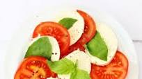 Easy Caprese Salad Easy Caprese Salad