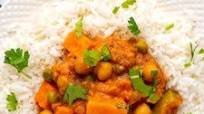 Instant Pot Tikka Masala With Chickpeas & Sweet Potato (Vegan) Instant Pot Tikka Masala With Chickpeas & Sweet Potato (Vegan)