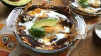 Enfrijoladas Mexicanas con Frijoles Negros y Queso Enfrijoladas Mexicanas con Frijoles Negros y Queso