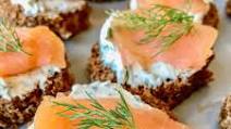 Smoked Salmon Appetizers on Russian Rye Smoked Salmon Appetizers on Russian Rye