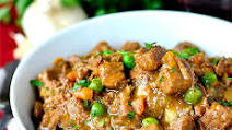 Beef Stew with Mashed Potatoes Beef Stew with Mashed Potatoes