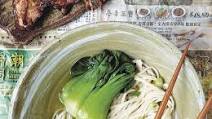 Shanghai pork chop noodle soup Shanghai pork chop noodle soup