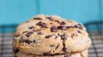 Thick & Chewy Peanut Butter Chocolate Chip Cookies Thick & Chewy Peanut Butter Chocolate Chip Cookies