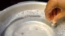 Cleaning of Aluminium Pressure Cooker Cleaning of Aluminium Pressure Cooker