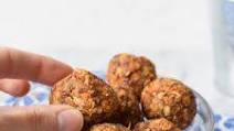 Low FODMAP carrot cake energy balls Low FODMAP carrot cake energy balls