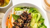 Bún Thịt Nướng (Vietnamese Grilled Pork Noodles) Bún Thịt Nướng (Vietnamese Grilled Pork Noodles)