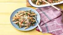 Baked Fusilli Pasta with Kale and Fresh Mozzarella Cheese Baked Fusilli Pasta with Kale and Fresh Mozzarella Cheese