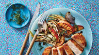 Pan-Fried Pork Chops with Roasted Apple and Fennel Pan-Fried Pork Chops with Roasted Apple and Fennel