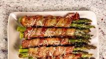 Garlic Bacon Wrapped Asparagus Bundles Garlic Bacon Wrapped Asparagus Bundles