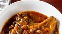 Smothered Pork Chops with Tomato Sauce Smothered Pork Chops with Tomato Sauce