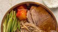 Korean Cold Noodle Soup (Mul Naengmyeon) Korean Cold Noodle Soup (Mul Naengmyeon)