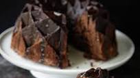 Bailey's Salted Caramel Chocolate Bundt Cake Bailey's Salted Caramel Chocolate Bundt Cake