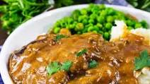 Crock Pot Cubed Steak with Gravy Crock Pot Cubed Steak with Gravy