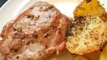 Fried Pork Neck Steaks with Italian Oven-Baked Potatoes Fried Pork Neck Steaks with Italian Oven-Baked Potatoes